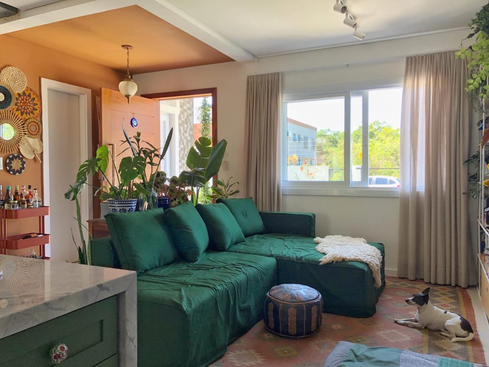 Casa da Maria e suas 3 vira-latas Bed and Breakfast in Florianopolis