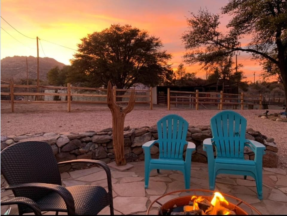 Shanti Ranchette - Peaceful yet close to town House in Prescott