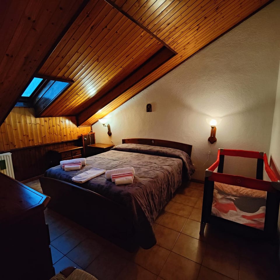 "DOMUS DEL RELAX" 10 posti, 3 bagni, camino, parcheggio e molto altro! Apartment in Roccaraso