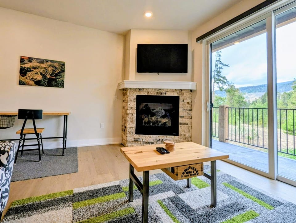 Clearwater Lofts Bldg 3 203 by SummitCove Lodging in Colorado House in Keystone