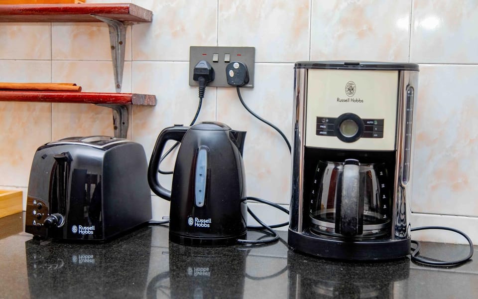Coffee/tea facilities, Kitchen or kitchenette, toaster
