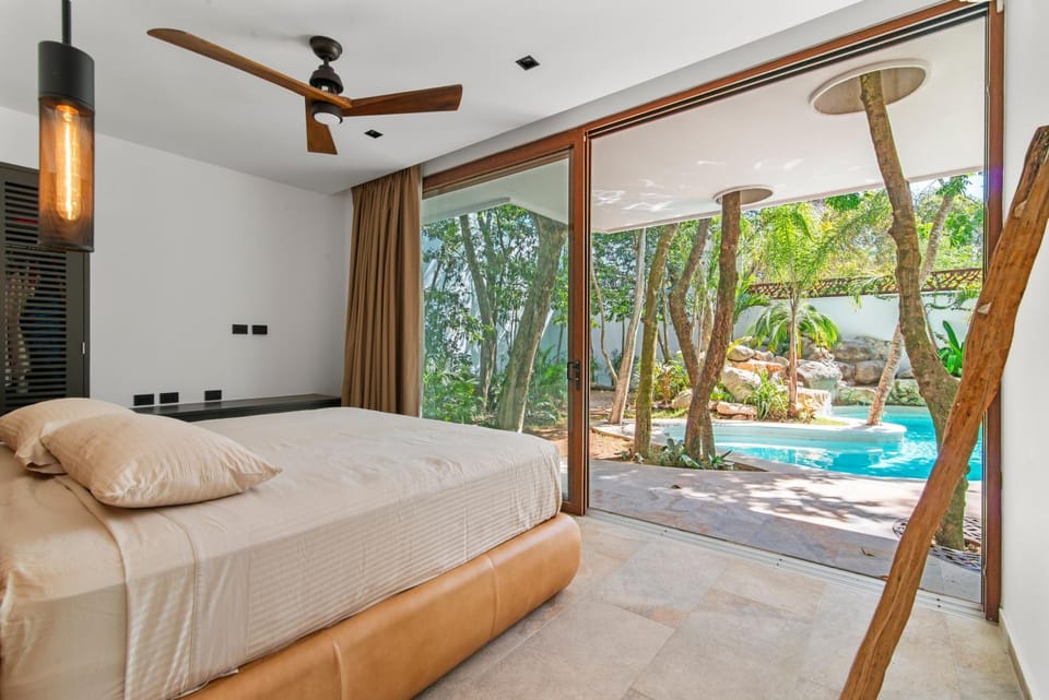 Bed, Day, Natural landscape, Garden, Bedroom, Garden view, Pool view, Swimming pool