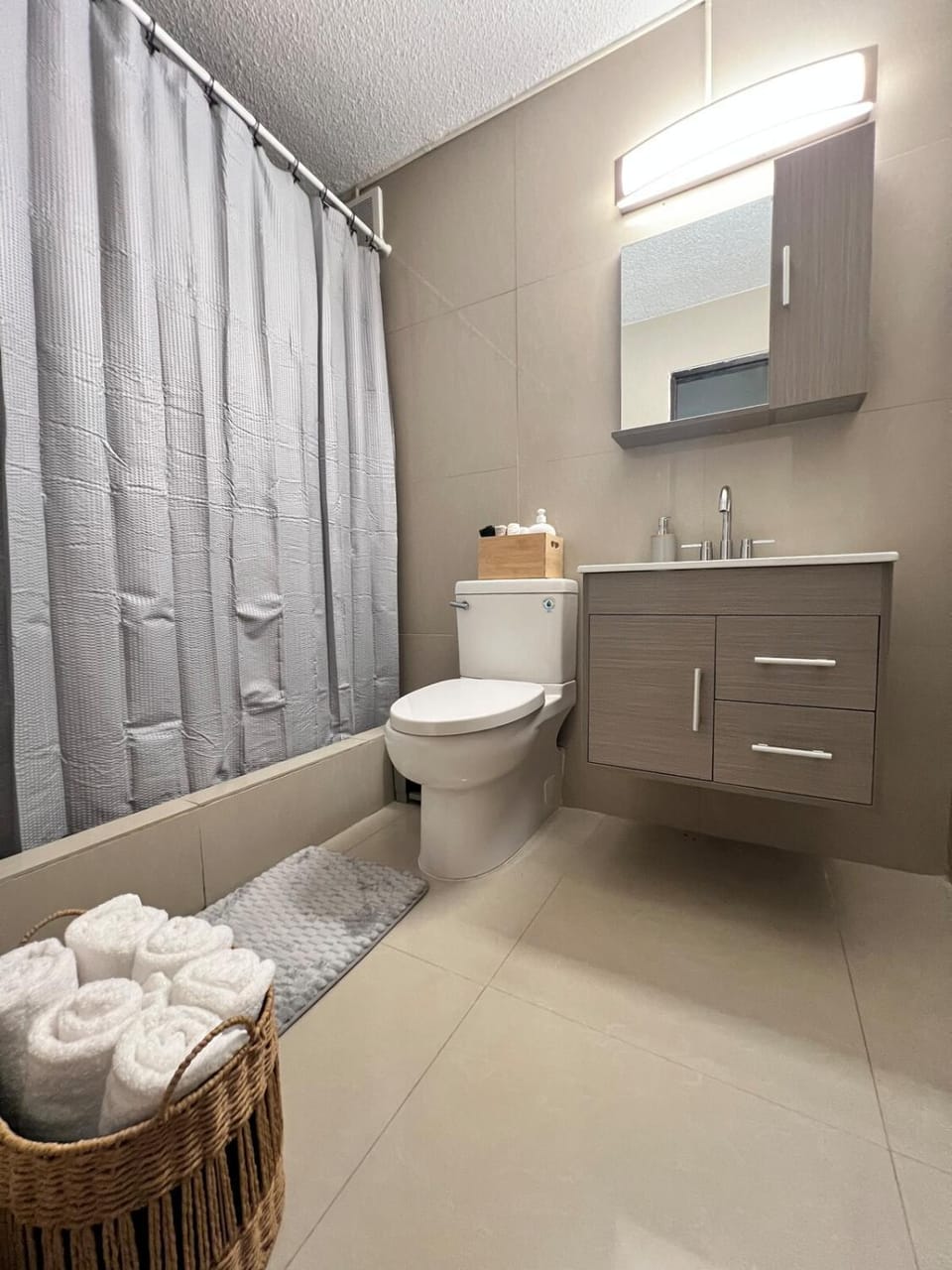 Aires de San Juan Apartment in San Juan