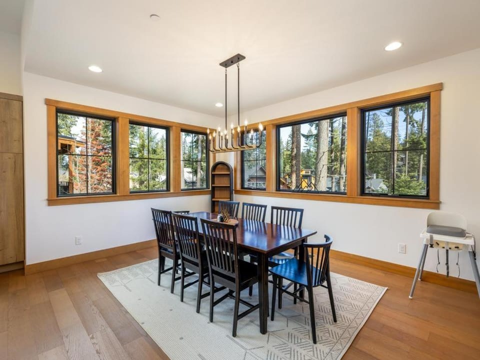 Family Friendly w/ Suncadia Pool Access House in Kittitas County