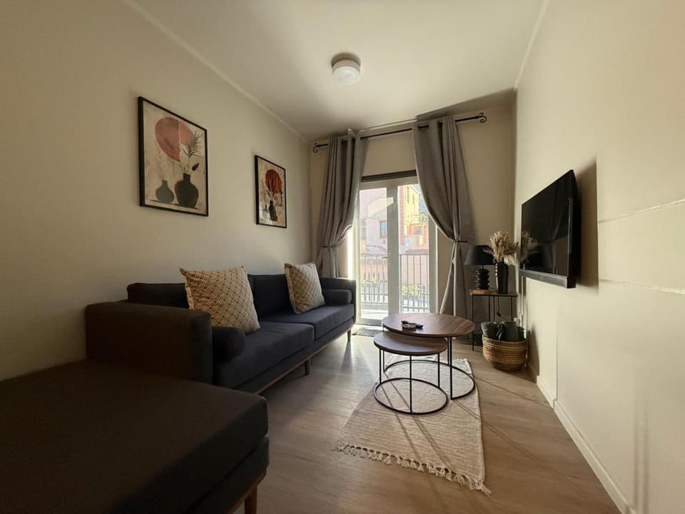 Communal lounge/ TV room, TV and multimedia, Living room, Evening entertainment