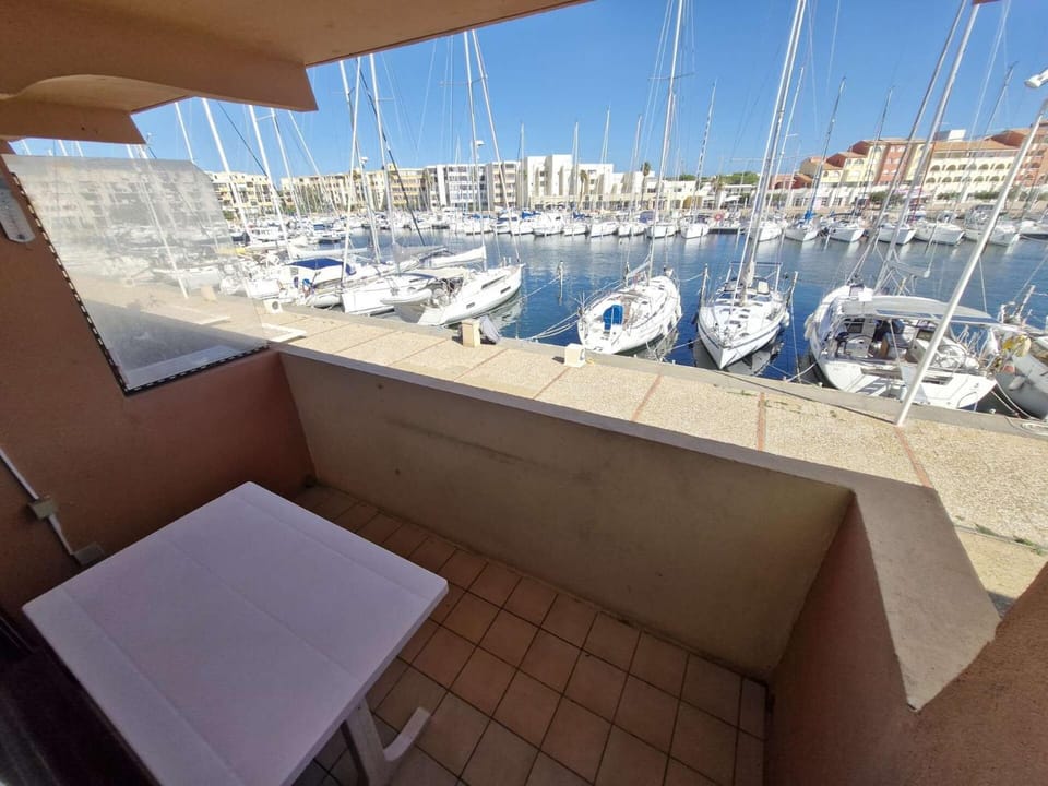 Résidence Terrasses De La Mediterranee 1 - 2 Pièces 4 couchages PORT LEUCATE MAE-6813 Apartment in Leucate