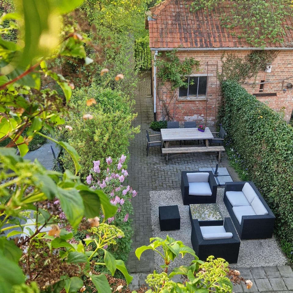 View (from property/room), View (from property/room), Balcony/Terrace, Garden view