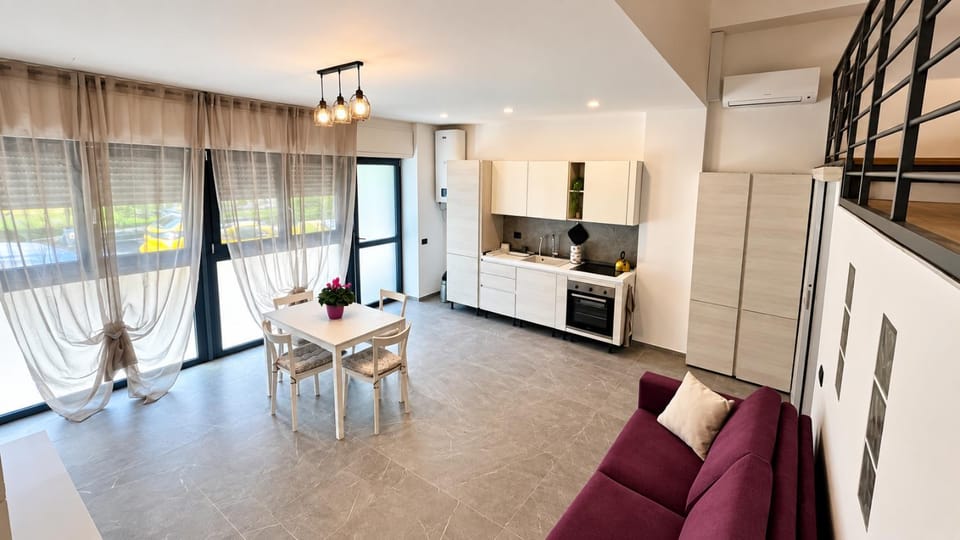 Kitchen or kitchenette, Living room, Dining area