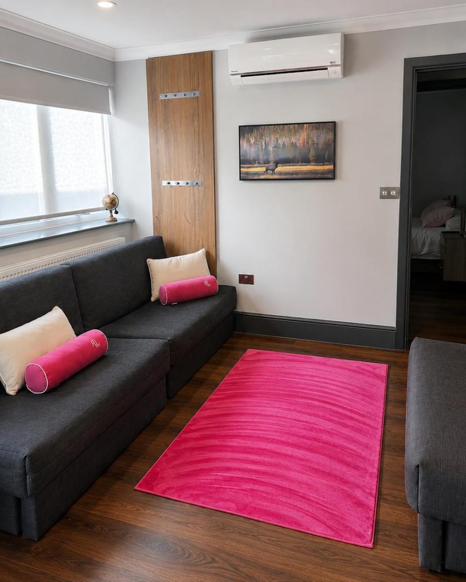 Bed, Library, air conditioner