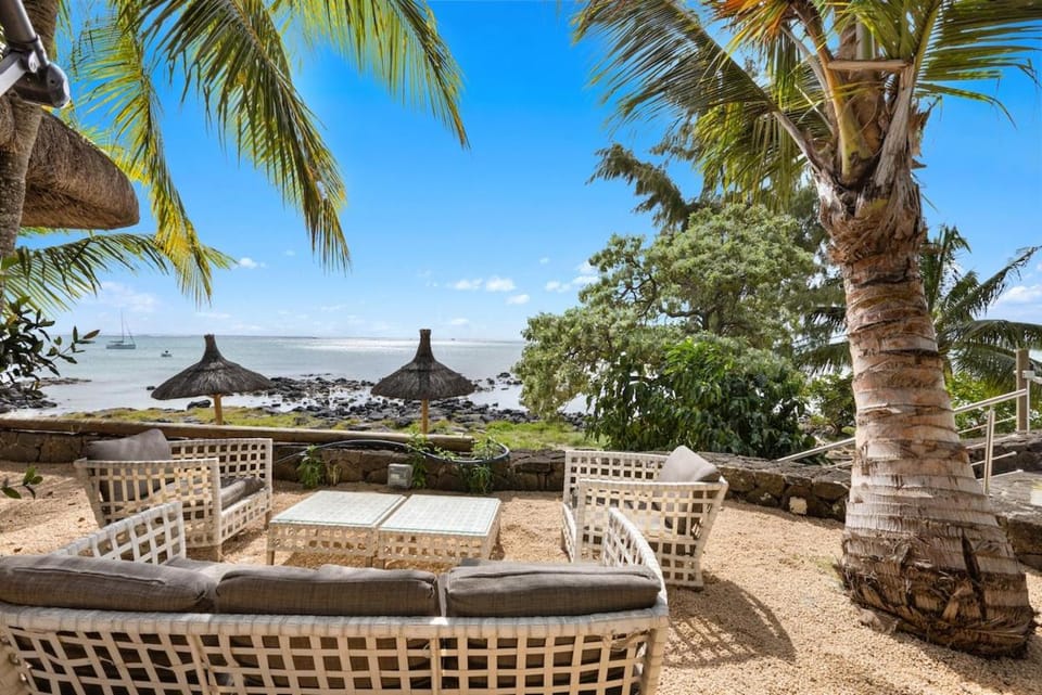 Grand Sahāna 7 - 2BR Beachfront Apartment with Balcony Terrace - Work from Paradise - Digital Nomad Apartment in Trou-aux-Biches