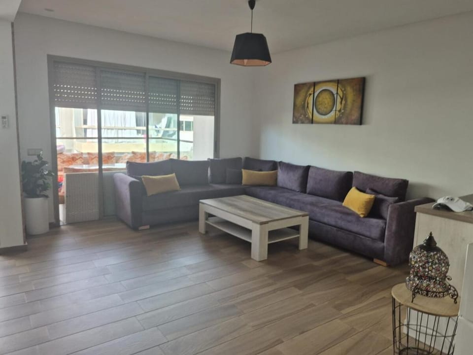 Appart pour Famille balnéaire Accés direct à la Mer Apartment in Casablanca-Settat