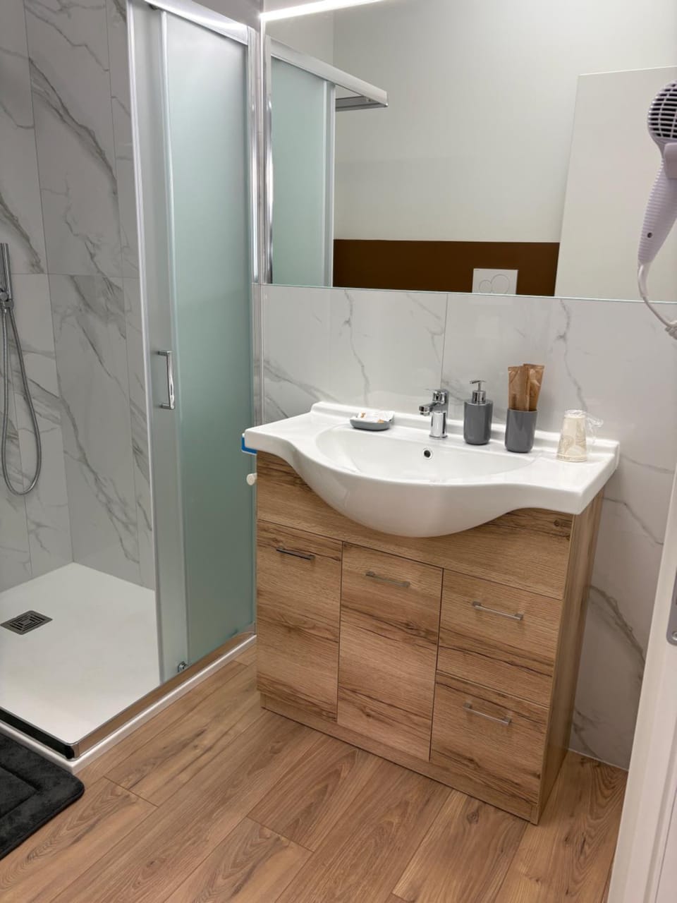 Shower, Bathroom