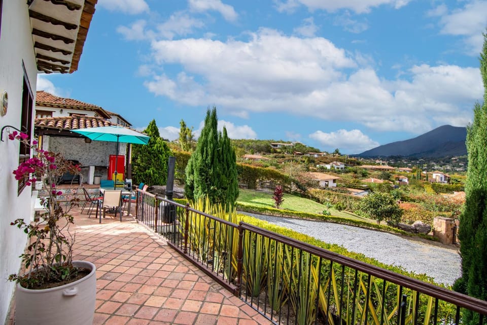 Day, Garden, View (from property/room), Balcony/Terrace, Garden view, Mountain view