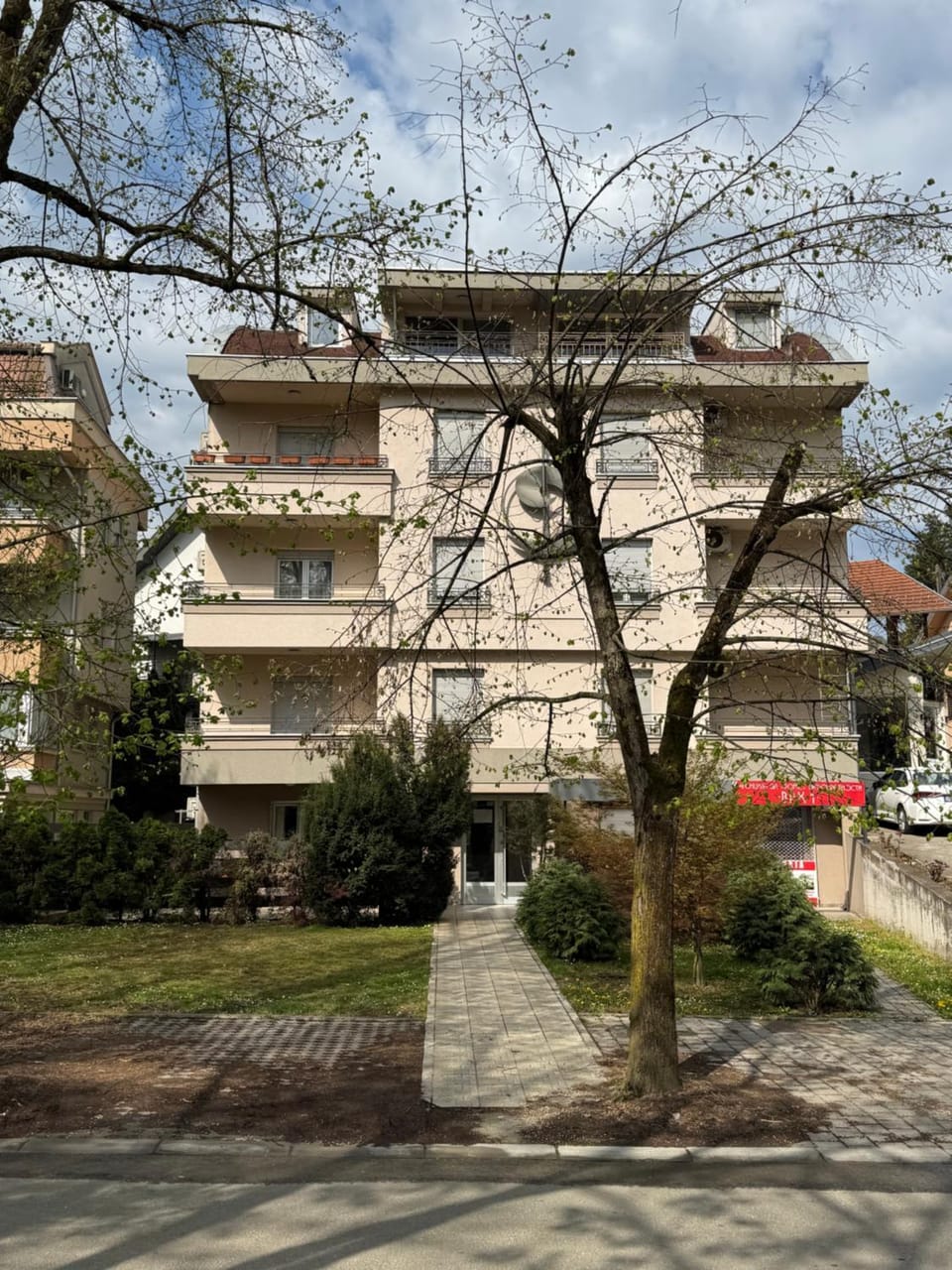 Apartman 7 with free parking Apartment in Serbia