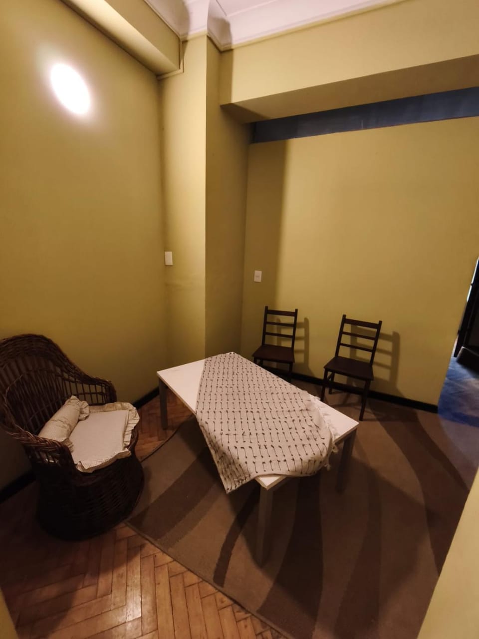 Living room, Photo of the whole room, Seating area