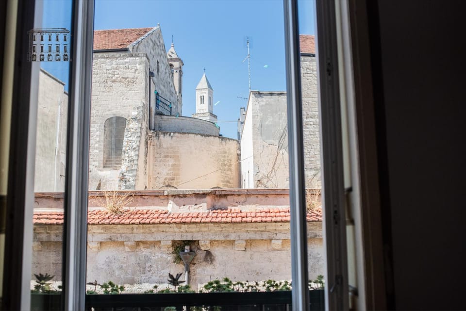 View (from property/room), View (from property/room), City view, City view, Landmark view