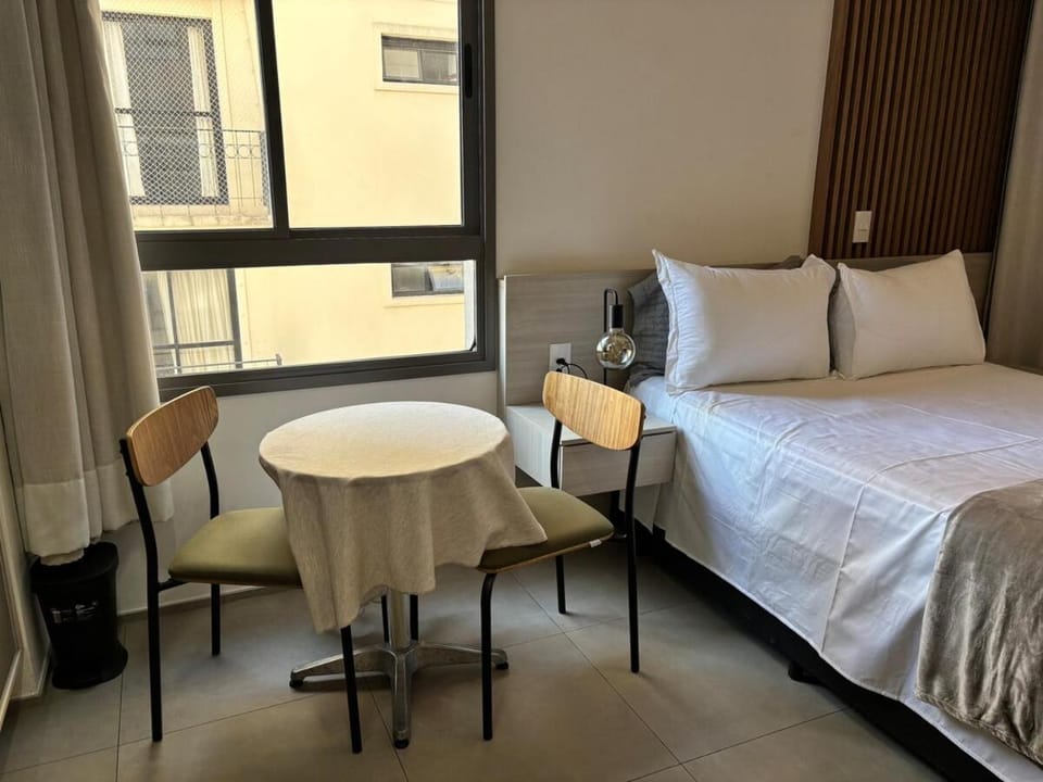 (B1307) Iluninação Natural e Alto Próx Paulista Apartment in Sao Paulo City