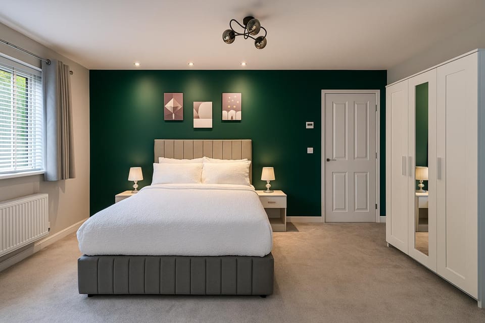 Bed, Bedroom