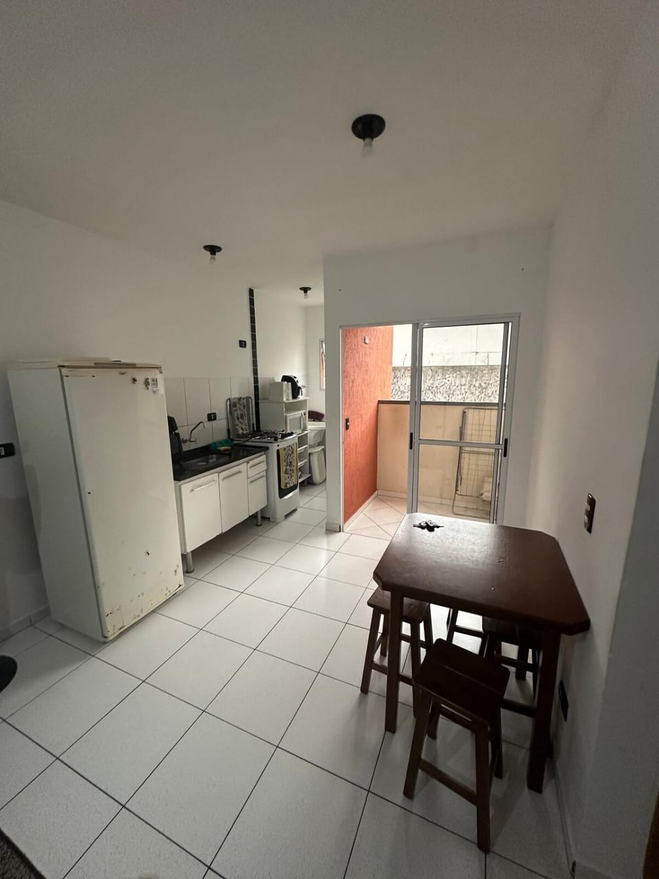 Apartamento a 10min do centro com piscina! Apartment in Ubatuba