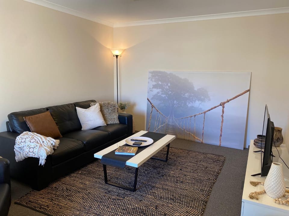 Canning Vale Charming Home House in Canning Vale