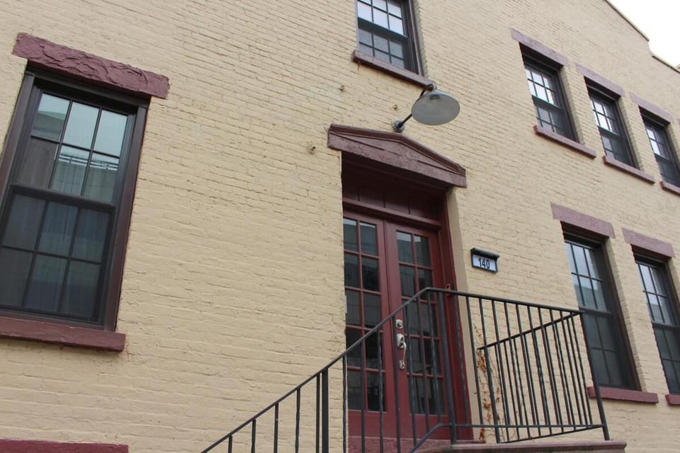 UNIQUE Gem in HEART of Albany Spiral Staircase Apartment in Albany