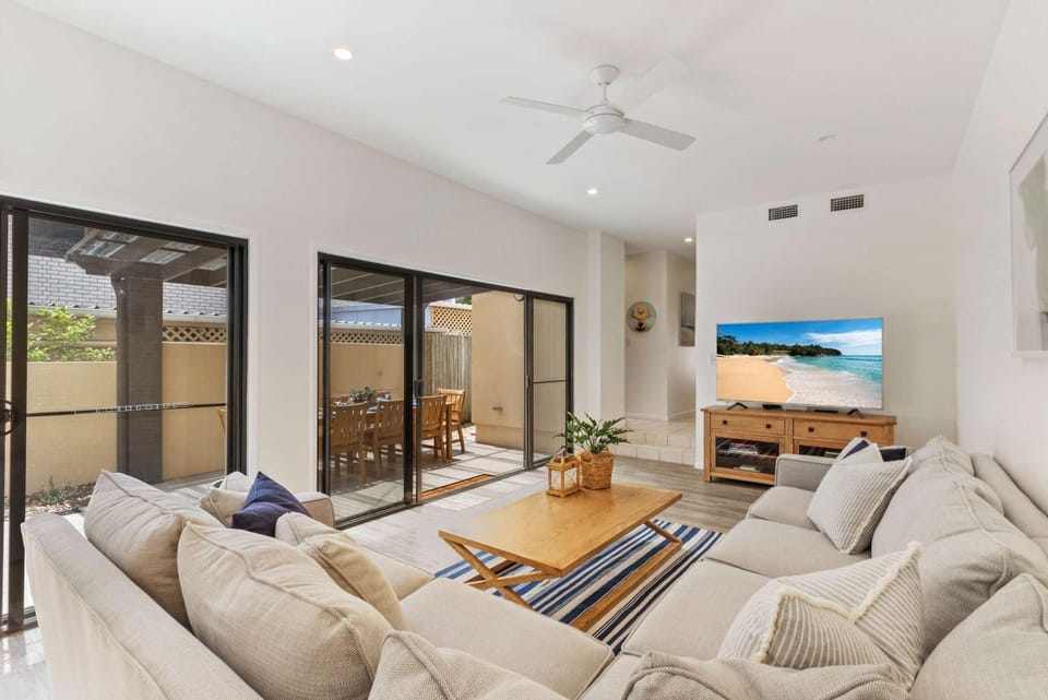 Noosa Heads Hideaway with Pool & Alfresco Living House in Noosa Heads