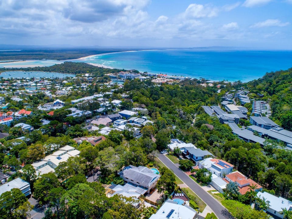 Noosa Heads Hideaway with Pool & Alfresco Living House in Noosa Heads