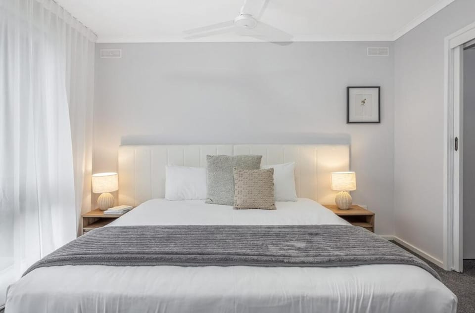 Bendigo Signature Accommodation on Garden Court House in Bendigo