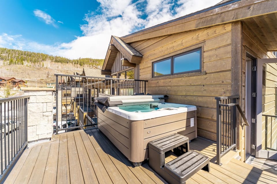 16 Sanctuary Lane: 3 Villa in Keystone