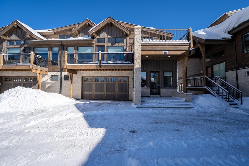 16 Sanctuary Lane: 3 Villa in Keystone
