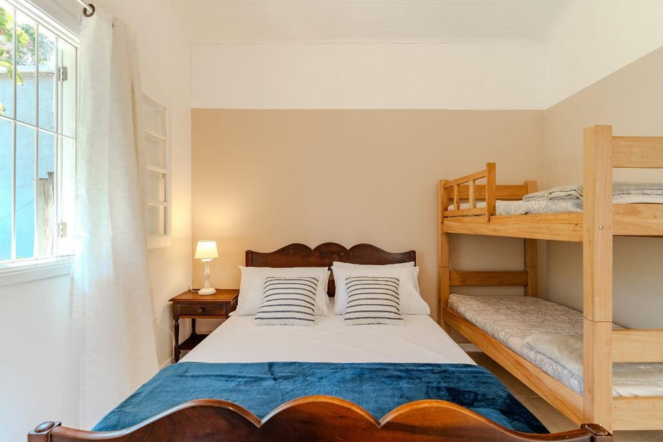 View (from property/room), Photo of the whole room, Bedroom