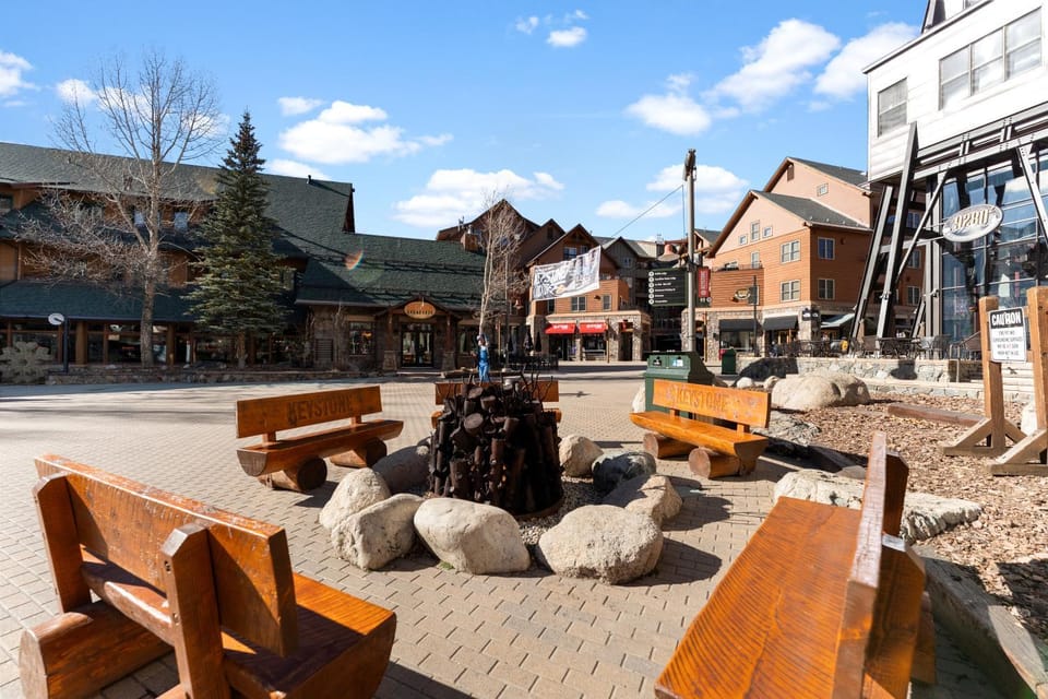 Buffalo Lodge #8375 Apartment in Keystone