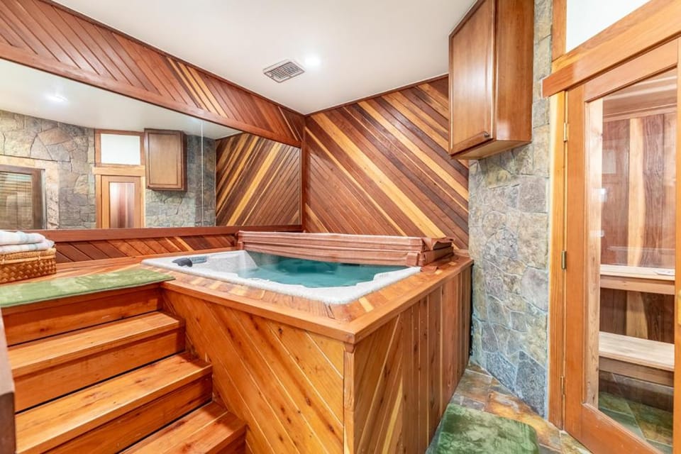 Day, Hot Tub, Sauna, Spa and wellness centre/facilities