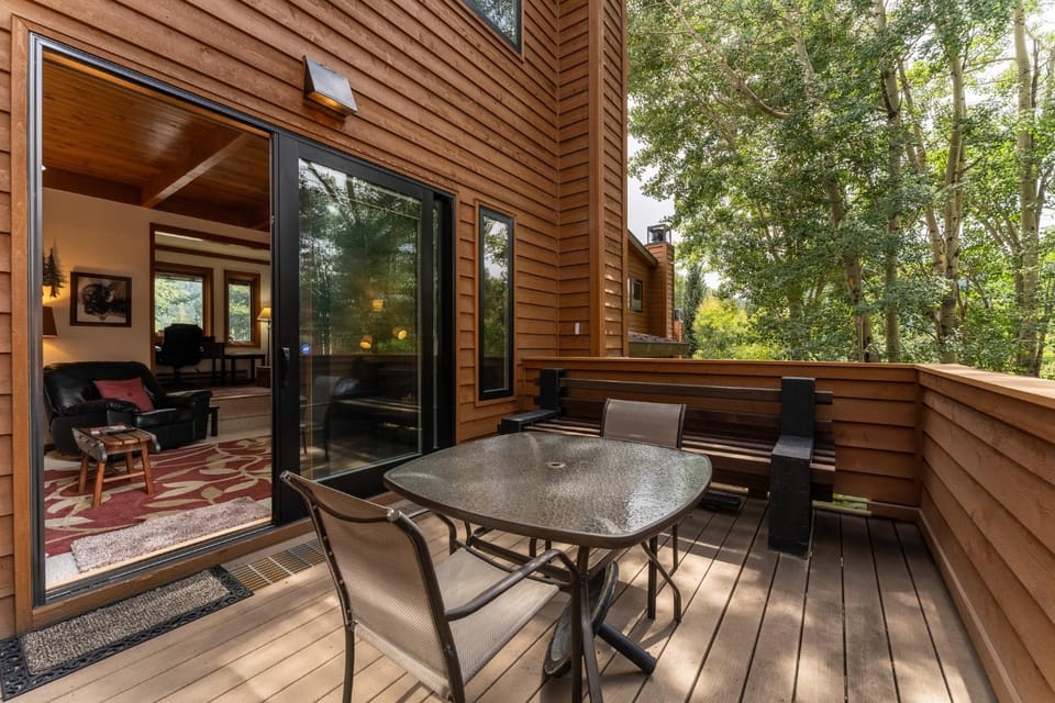 Tennis Townhomes #1340: 2 Apartment in Keystone