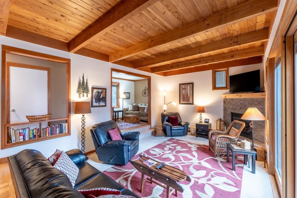 Tennis Townhomes #1340: 2 Apartment in Keystone