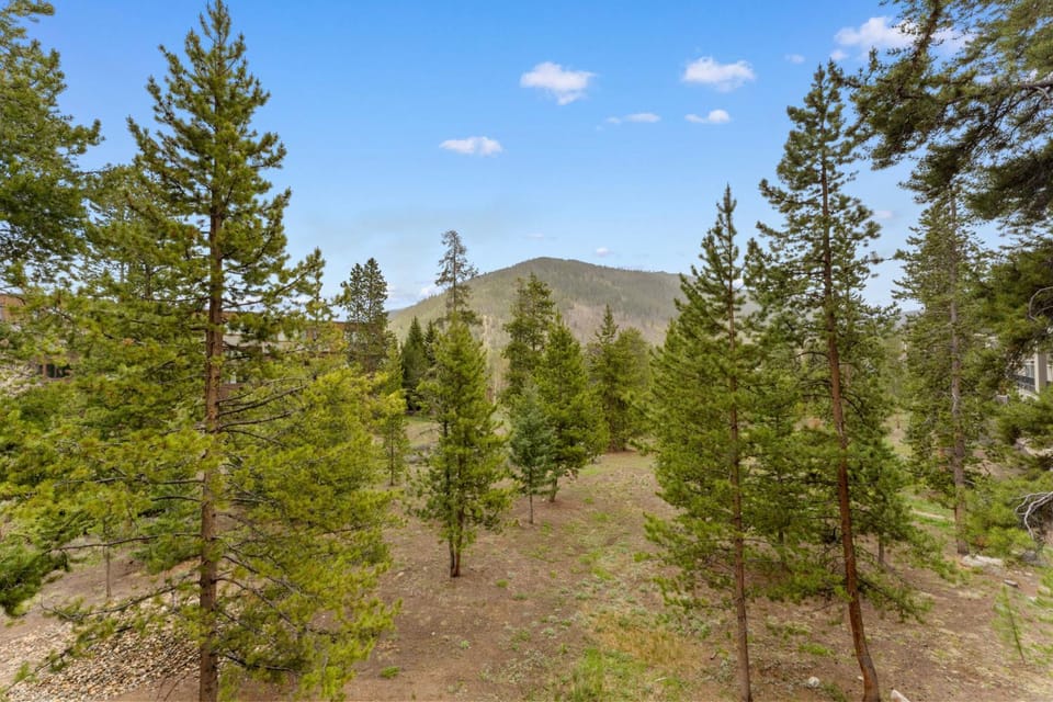 Day, Natural landscape, Mountain view