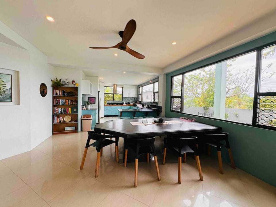 The Niu Haven - 5 Bdrm Home with Pool - A Kidsfirst Apartments Property House in Suva