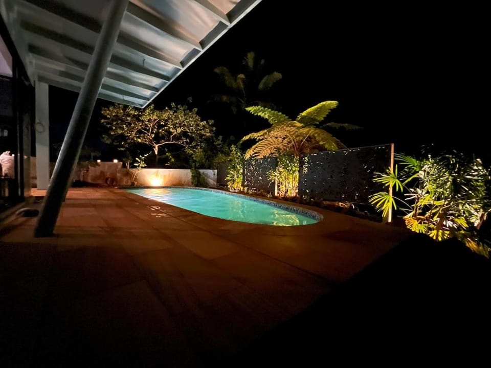 The Niu Haven - 5 Bdrm Home with Pool - A Kidsfirst Apartments Property House in Suva