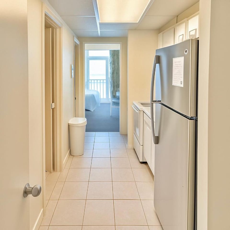 Great 2-Br direct Oceanfront Condo near Boardwalk at Camelot By Sea Apartment in Myrtle Beach