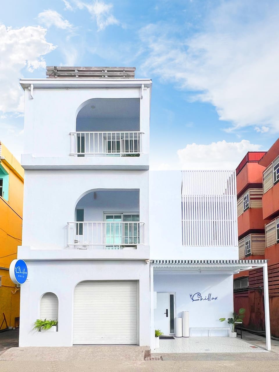 Property building, Day