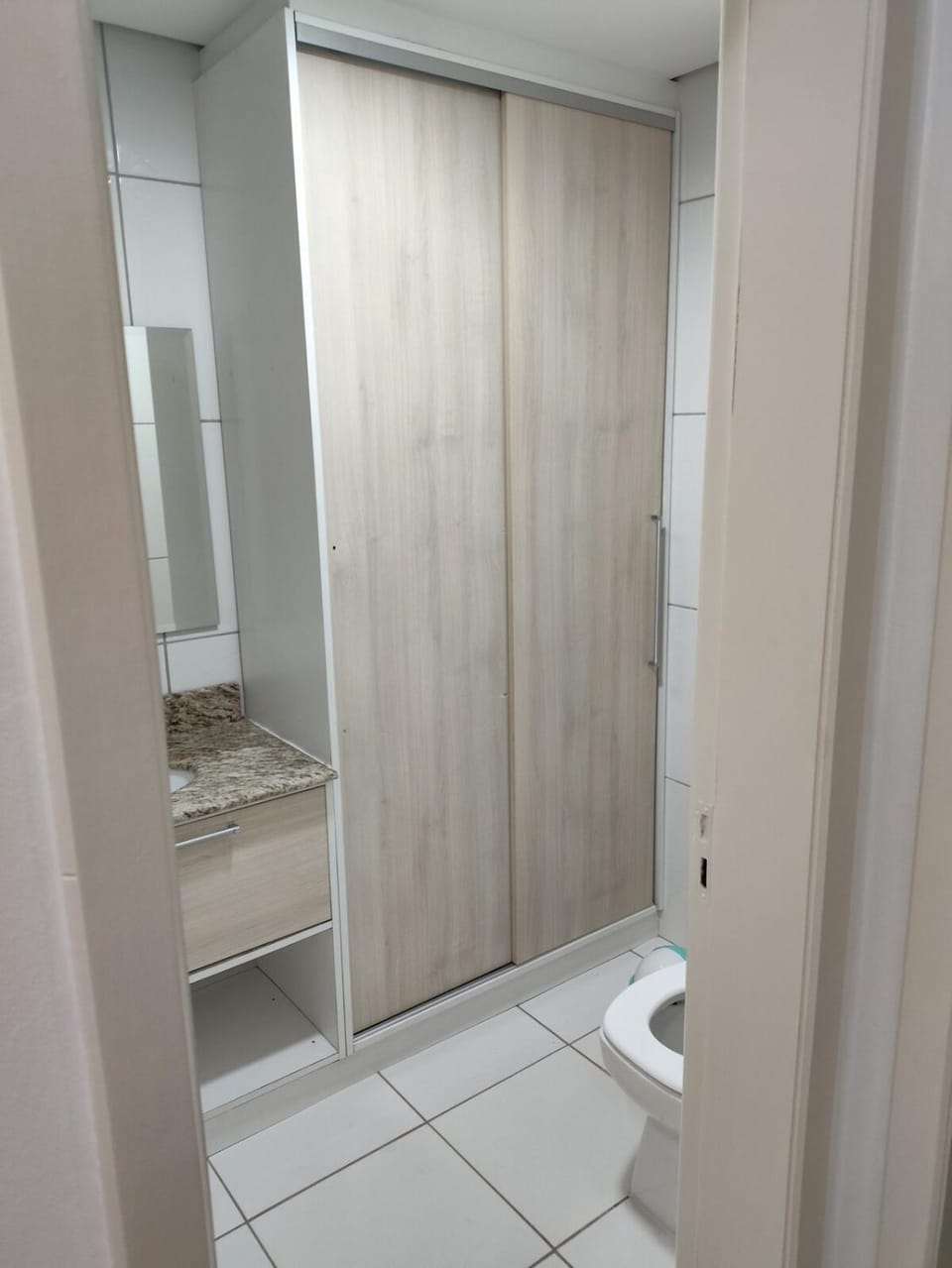 Apartamento com vista para lagoa Apartment in Caxias do Sul