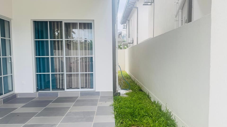 Garden, Balcony/Terrace