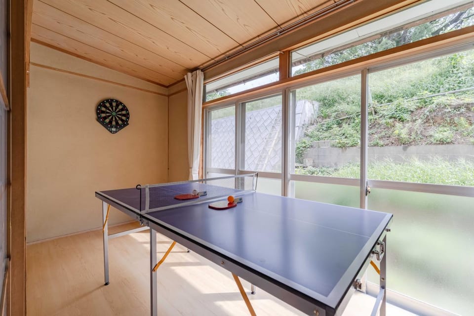 Table tennis