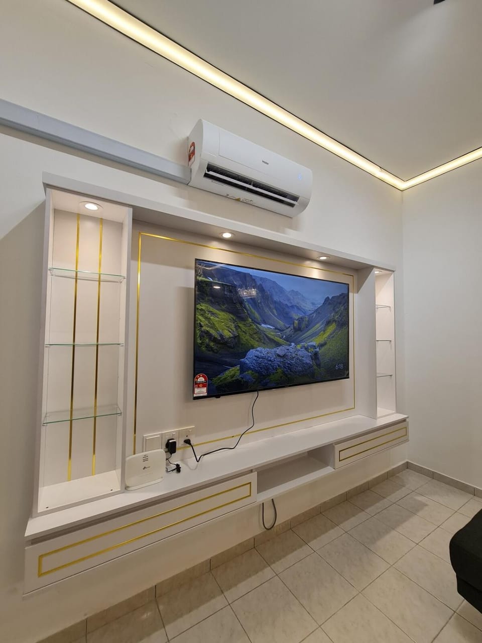 Modern Nilai Homestay at Nilai, USIM, INTI, Mila University, Aurelius Hospital, Aminah Event Hall, Sepang F1, KLIA House in Negeri Sembilan, Malaysia