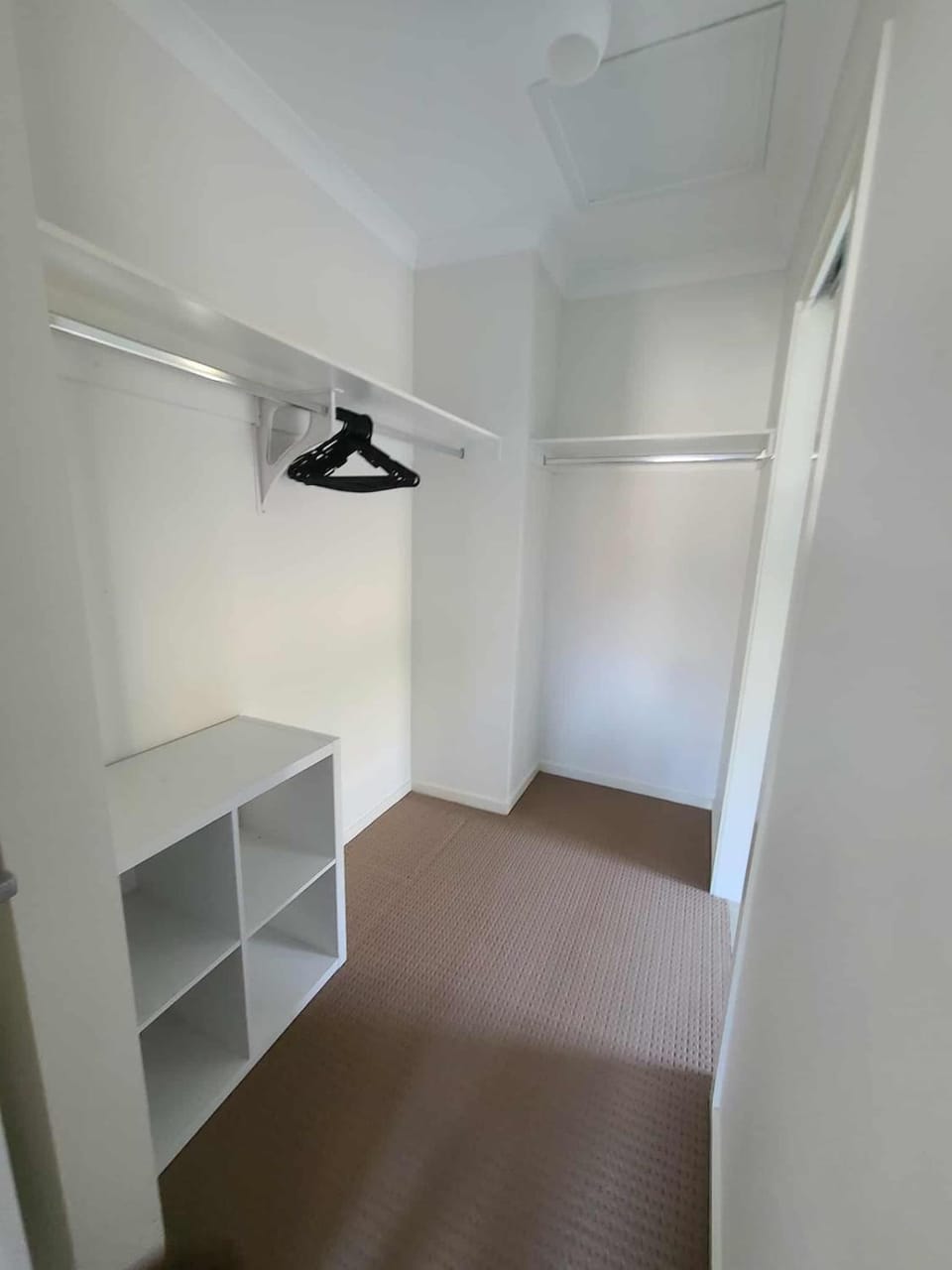 Cowan Executive Family Home House in Benalla
