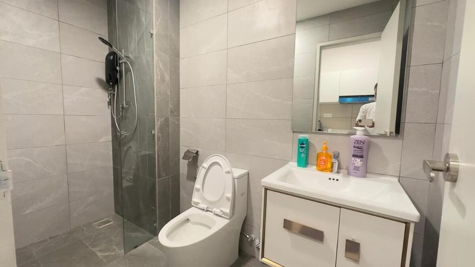 Private family suite 27171BR at KLCC Apartment in Federal Territory of Kuala Lumpur
