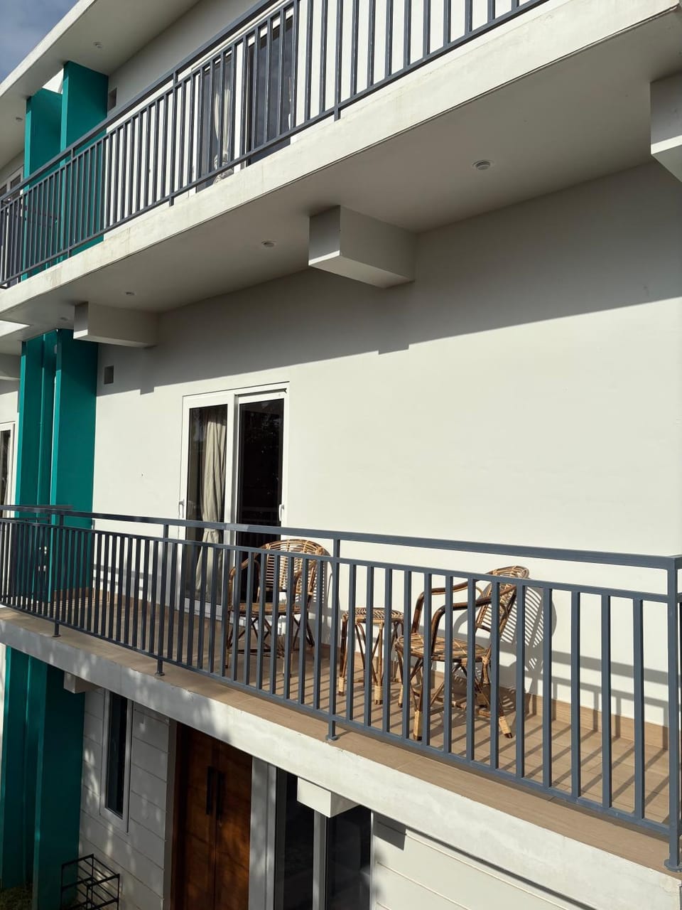 Property building, Balcony/Terrace