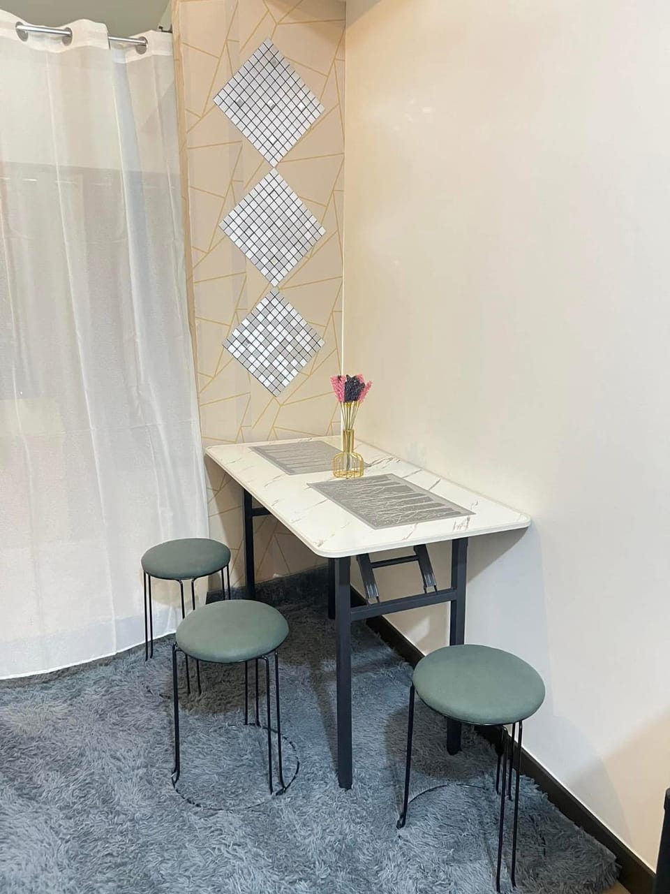 Condo ni Maria Hotel in Quezon City