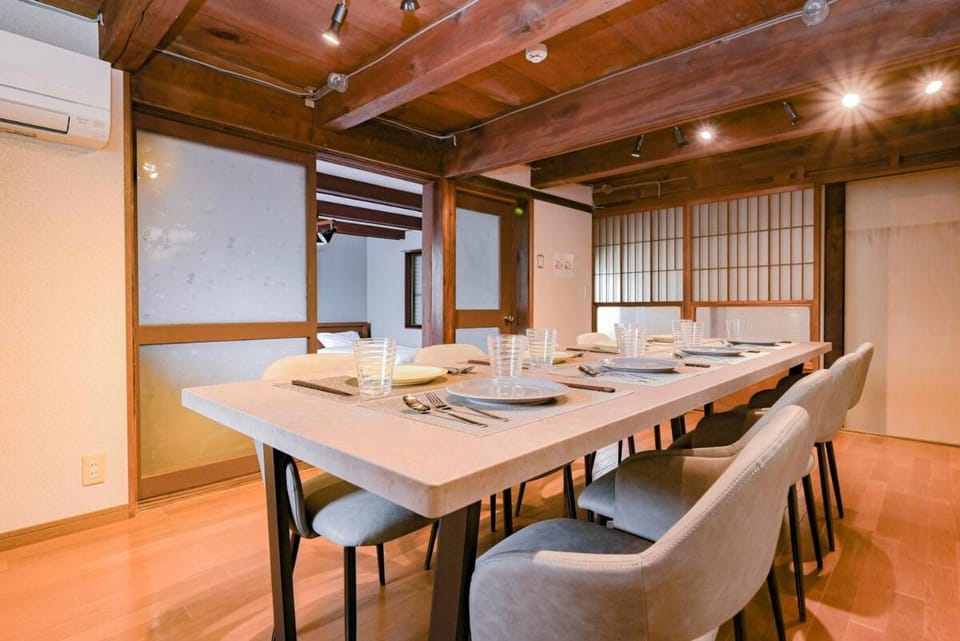 Nagoya Sta 8min Sta 1min walk 8 beds 85m2 10ppl Apartment in Nagoya