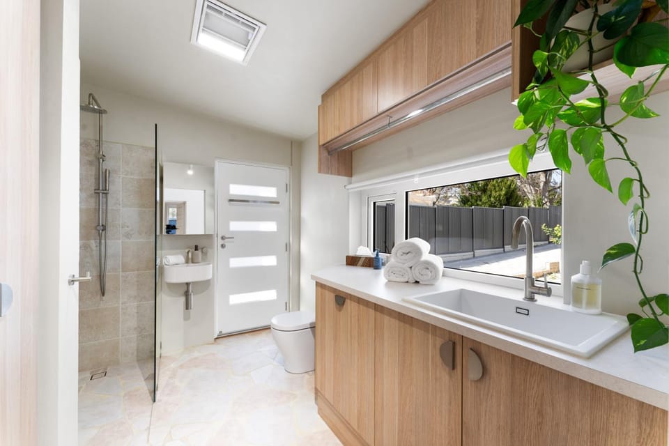 Shower, Bathroom